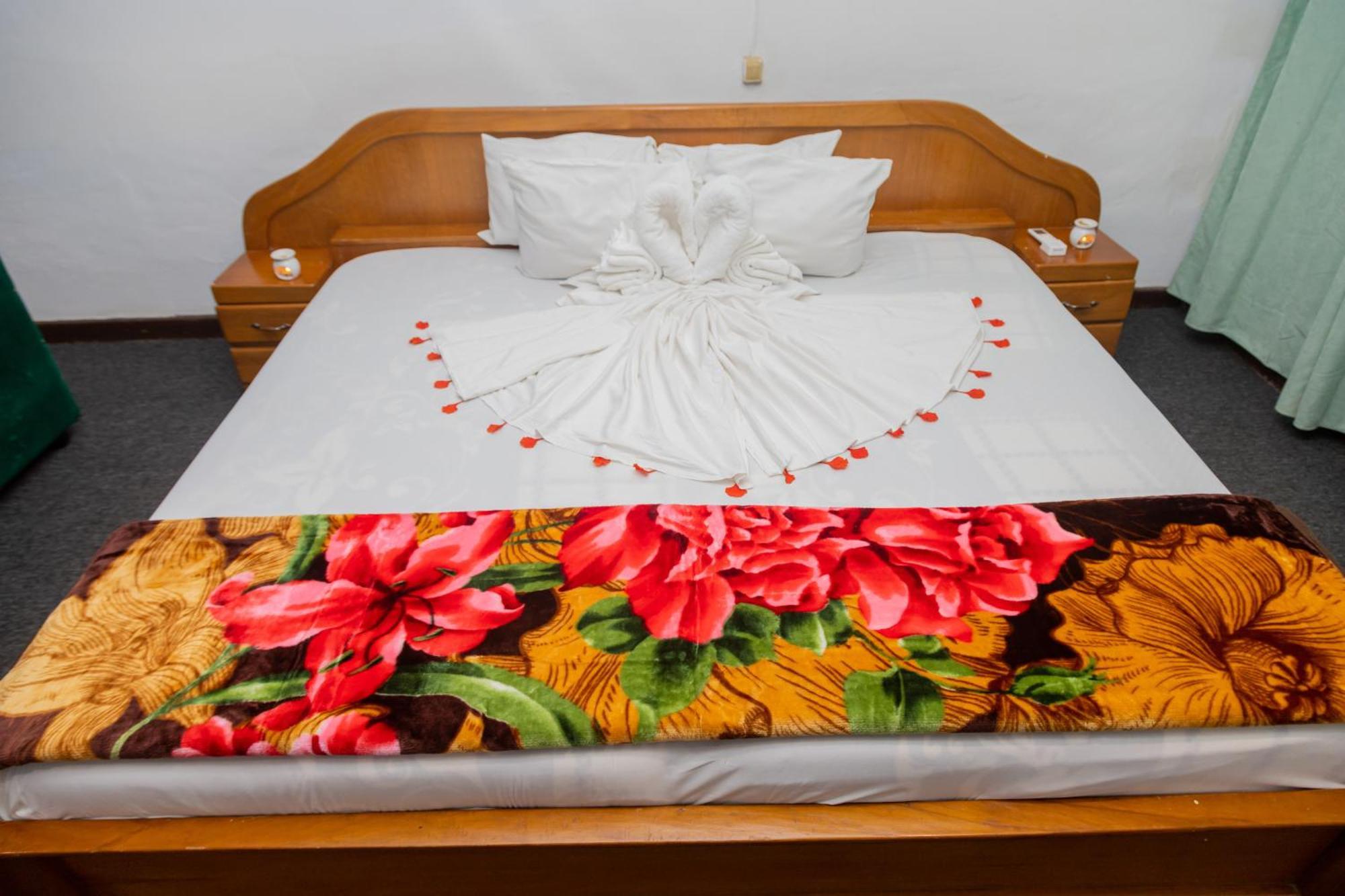 Samaritan Villa Resort And Conference Center Kumasi Esterno foto